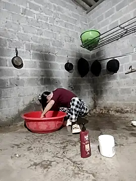 Tin tanny online show from December 22, 11:57 pm