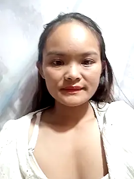 xinhxinhcute online show from October 5, 12:47 pm