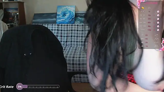 EmillyBones online show from October 4, 1:42 pm