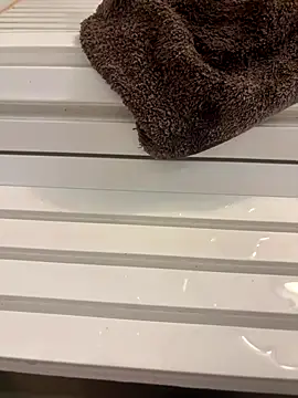 Snapshot of sukebegorilla chatting on October 28, 4:42 pm sukebegorilla online show from October 28, 4:42 pm