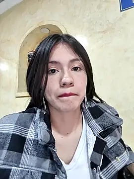 Snapshot of CHARLOTTE__05 chatting on September 27, 2:11 pm CHARLOTTE 05 online show from September 27, 2:11 pm