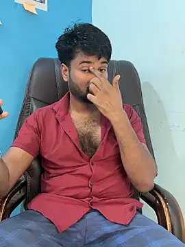 Snapshot of MeekBatgirl chatting on September 26, 7:12 am MeekBatgirl online show from September 26, 7:12 am