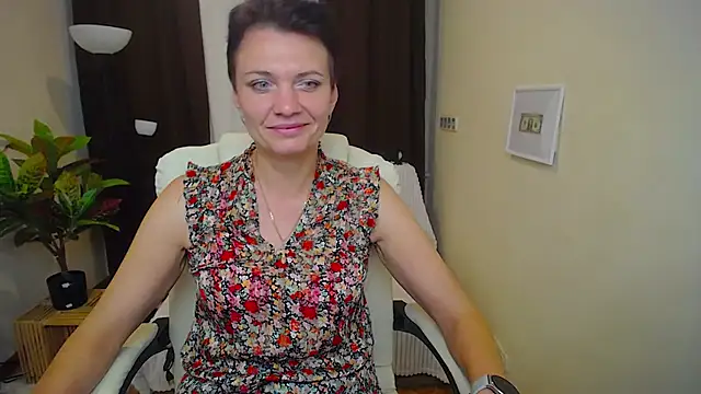 Snapshot of AvaSaturnian chatting on September 9, 12:05 pm AvaSaturnian online show from September 9, 12:05 pm