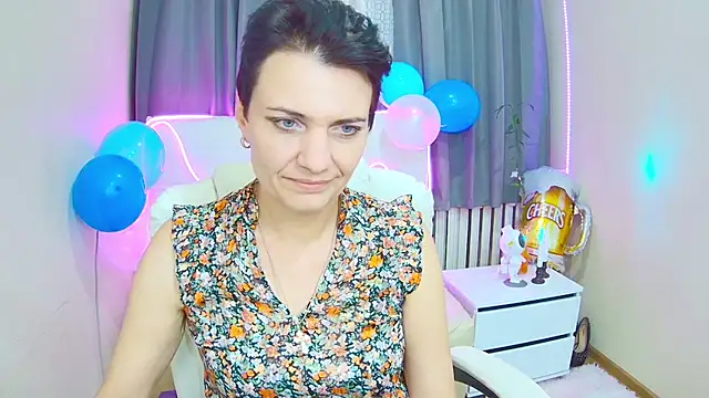 Snapshot of AvaSaturnian chatting on September 17, 12:18 pm AvaSaturnian online show from September 17, 12:18 pm