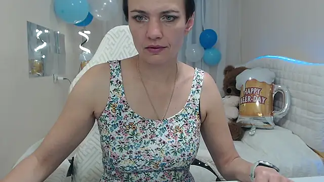 Snapshot of AvaSaturnian chatting on September 21, 12:07 pm AvaSaturnian online show from September 21, 12:07 pm