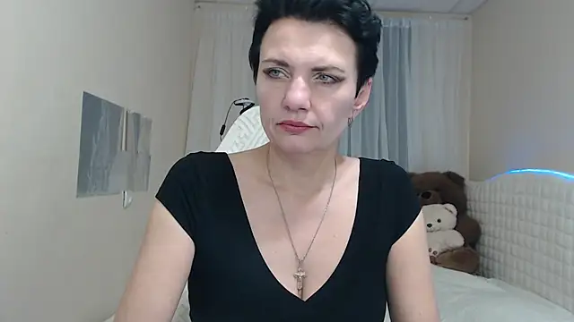 Snapshot of AvaSaturnian chatting on November 20, 1:33 pm AvaSaturnian online show from November 20, 1:33 pm