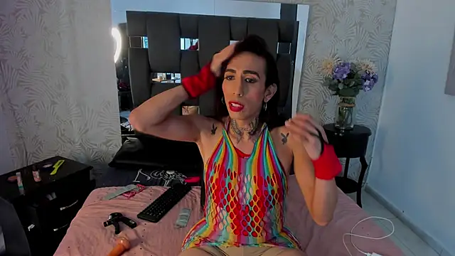 Snapshot of MissDiabla_ chatting on October 29, 12:46 am MissDiabla online show from October 29, 12:46 am