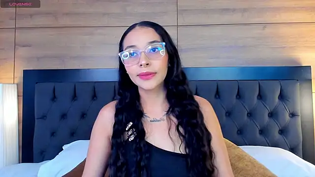 Roseaurora online show from April 5, 12:24 pm