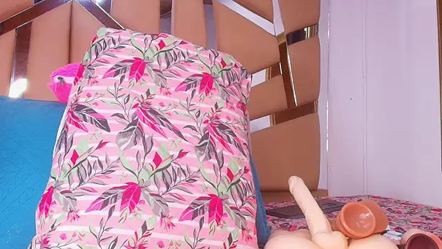 sweegirl69 online show from September 14, 11:53 am