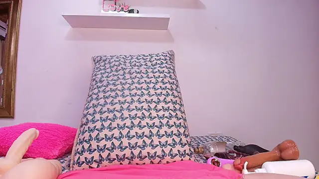 sweegirl69 online show from September 22, 11:56 am