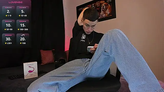 Snapshot of Sebas_maverick chatting on September 30, 3:22 am Sebas maverick online show from September 30, 3:22 am