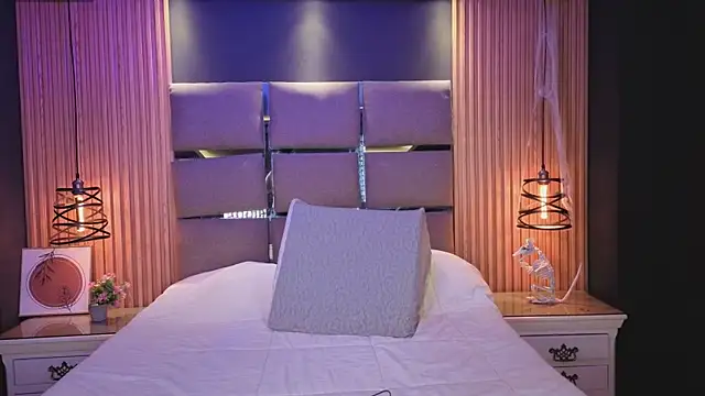 AlanaWalker9 online show from December 16, 3:55 am