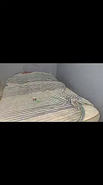 badlove42 online show from November 28, 4:04 am