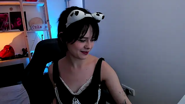 Sima Wendy online show from February 6, 7:12 am