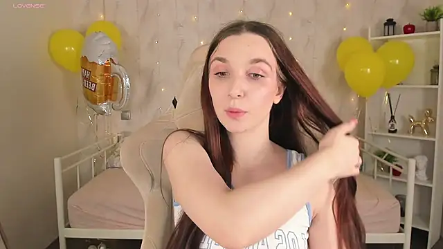 Snapshot of Miss___Eva chatting on September 26, 12:03 am Miss Eva online show from September 26, 12:03 am