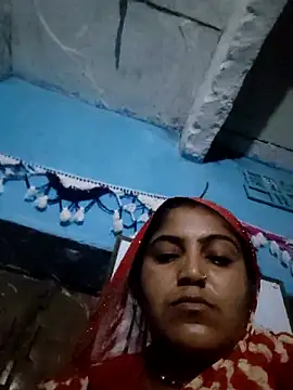 LUCKY cut online show from October 28, 11:29 pm