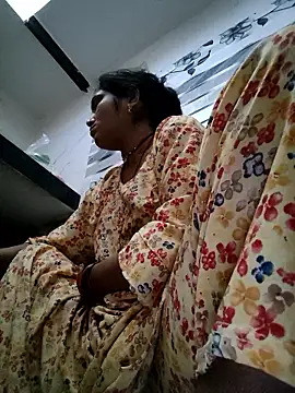 LUCKY cut online show from March 28, 2:55 am