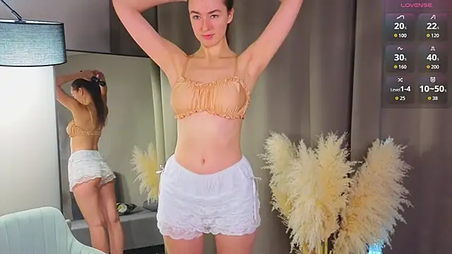 VincenzaGarigliano online show from October 6, 1:58 am