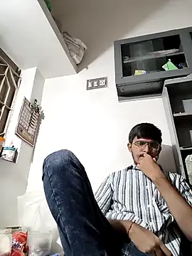 RotundHeadway online show from November 14, 1:43 pm