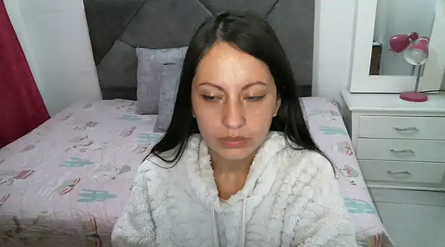 Snapshot of Taylormegan chatting on February 19, 1:08 am Taylormegan online show from February 19, 1:08 am