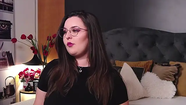 Snapshot of Mia_Swano chatting on October 7, 11:46 pm Mia Swano online show from October 7, 11:46 pm