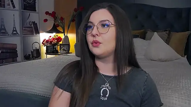 Snapshot of Mia_Swano chatting on November 24, 10:42 pm Mia Swano online show from November 24, 10:42 pm