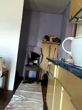 Snapshot of vikinylon chatting on October 4, 7:17 am vikinylon online show from October 4, 7:17 am