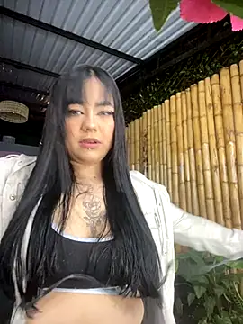 Snapshot of jasmincollin_ chatting on October 31, 1:28 am jasmincollin online show from October 31, 1:28 am