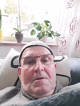 Oldmenhot66 online show from February 28, 1:23 pm