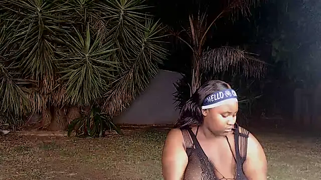 Snapshot of Freaky-boobs chatting on October 10, 6:51 pm Freaky-boobs online show from October 10, 6:51 pm