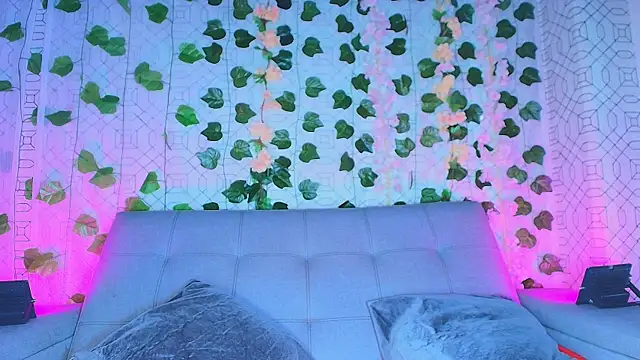 collet 1 online show from October 3, 12:13 pm