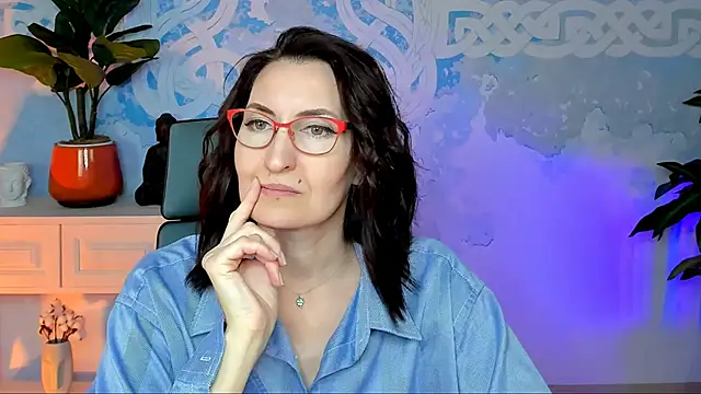 UnaTerra online show from October 19, 5:19 am