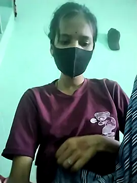 Snapshot of Pooja_cute chatting on September 23, 9:12 am Pooja cute online show from September 23, 9:12 am