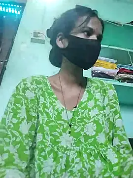 Snapshot of Pooja_cute chatting on October 9, 10:13 am Pooja cute online show from October 9, 10:13 am