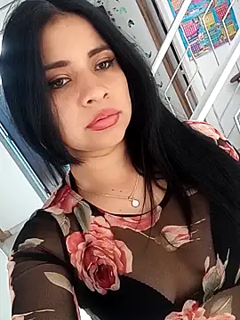 ValerieLove  online show from September 19, 7:47 pm