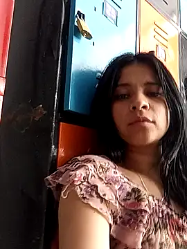 ValerieLove  online show from September 22, 7:16 pm