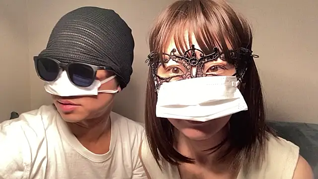 Snapshot of eru2025 chatting on November 1, 10:06 am eru2025 online show from November 1, 10:06 am