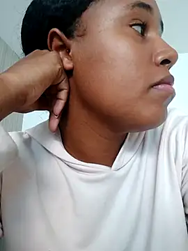 Snapshot of MoniqueMulberry chatting on November 5, 7:25 pm MoniqueMulberry online show from November 5, 7:25 pm