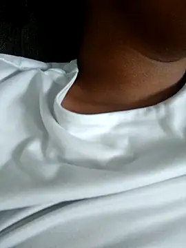 Snapshot of MoniqueMulberry chatting on November 28, 8:00 pm MoniqueMulberry online show from November 28, 8:00 pm