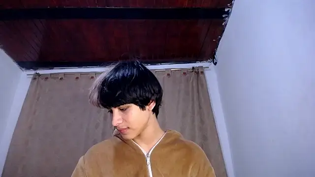 DaraKat18 online show from April 7, 10:09 pm