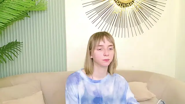 Snapshot of Beverly_Gomes chatting on October 4, 7:12 pm Beverly Gomes online show from October 4, 7:12 pm