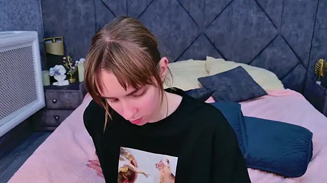 Snapshot of Beverly_Gomes chatting on October 5, 7:17 am Beverly Gomes online show from October 5, 7:17 am