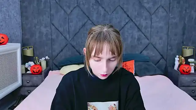 Snapshot of Beverly_Gomes chatting on October 26, 5:46 am Beverly Gomes online show from October 26, 5:46 am