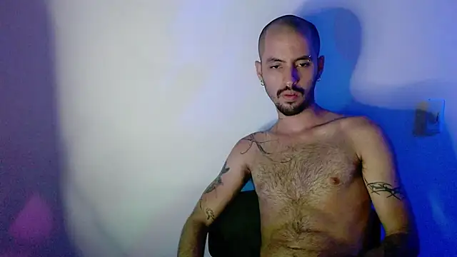 Snapshot of gael_rivas chatting on September 23, 2:36 am gael rivas online show from September 23, 2:36 am