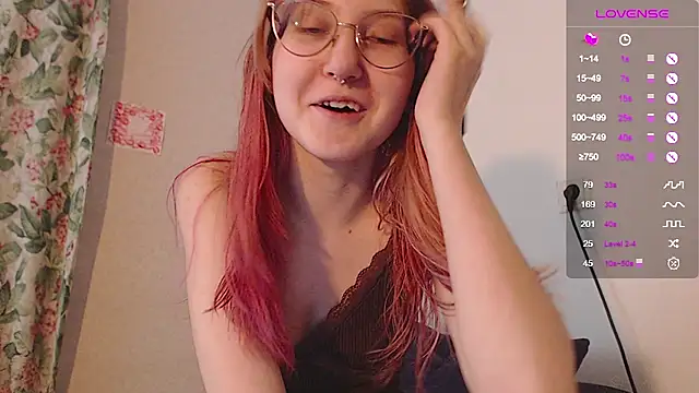 ohmycheryl online show from September 18, 2:52 pm