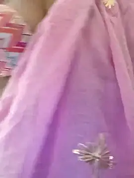 your favourite bhabhi online show from September 18, 6:37 am