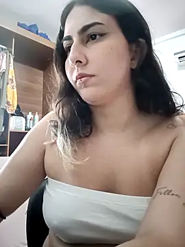 Snapshot of ApenasLys chatting on November 5, 1:16 am ApenasLys online show from November 5, 1:16 am