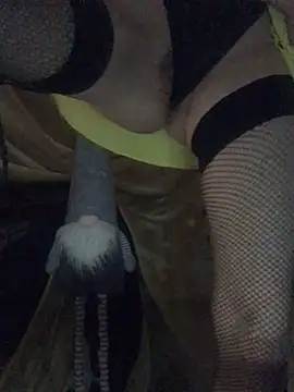 Snapshot of Karolina777Star chatting on November 21, 1:32 pm Karolina777Star online show from November 21, 1:32 pm