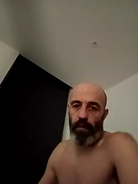 Snapshot of Winter86mark chatting on November 28, 1:52 am Winter86mark online show from November 28, 1:52 am