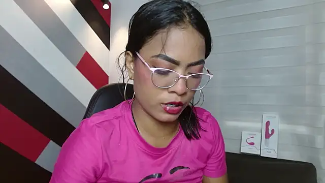 Chloe Brown3 online show from September 15, 5:35 pm